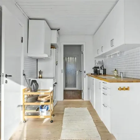 With Garden Near Tisvilde Semesterbostad