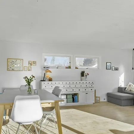 With Garden Near Tisvilde * Græsted