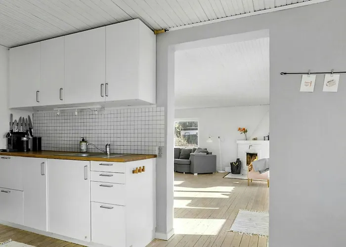 Semesterbostad With Garden Near Tisvilde